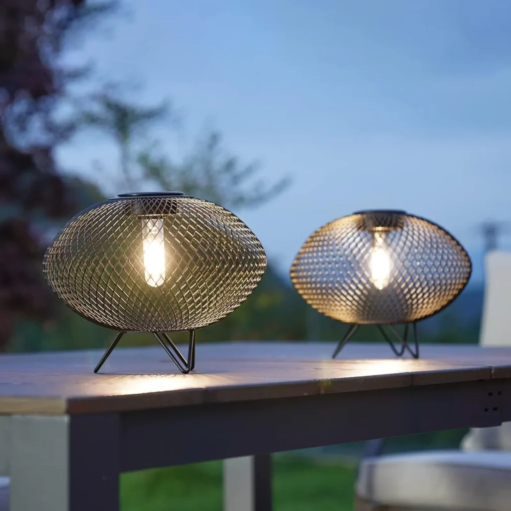 geometrical lamp - outdoor lamp ideas