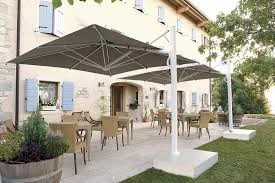 Offset Umbrella with 360° Rotation Ultimate Flexibility