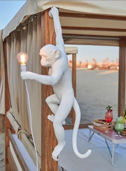 hanging edison bulb-outdoor lamp ideas