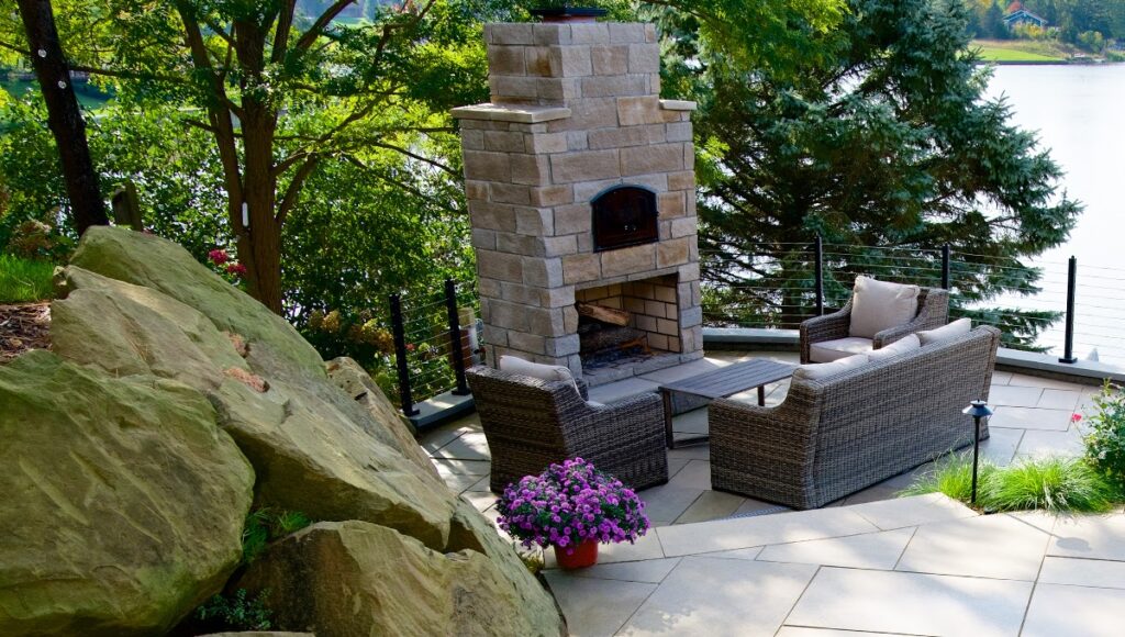 30 Brick Fire Pit Inspirations for Your Backyard