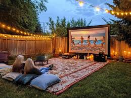Best Design for the Outdoor Movie Screen