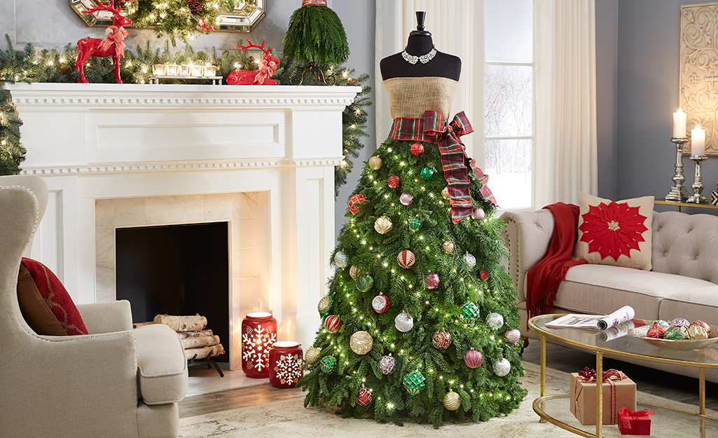 Dress Form Christmas Tree – The Classic Design