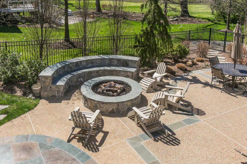  Fire Pit in a Sunburst Pattern Patio