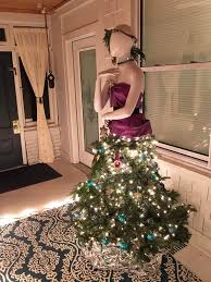 Free DIY Mannequin Christmas Tree Tutorials