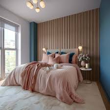 Geometric Slatted Headboard Design