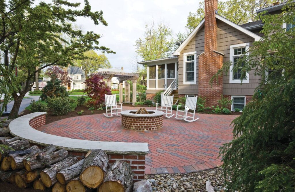 Red Brick Circular Fire Pit with Modern Wooden Benches