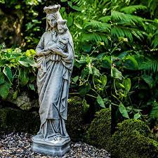 Vintage Garden Statues: Nostalgic and Charming