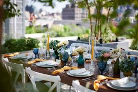Winter Party Ideas for Outdoor Dinner Tables